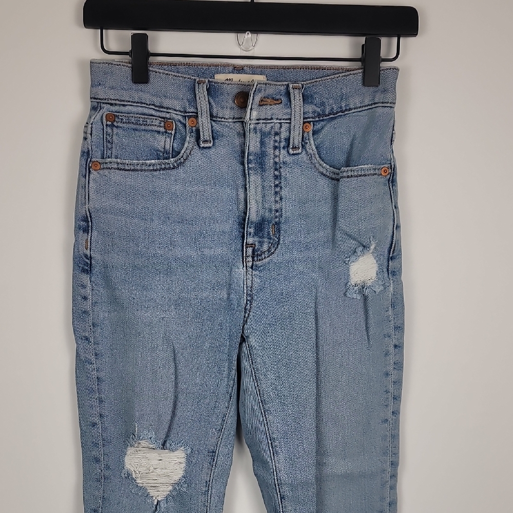 Madewell Classic Light Blue Distressed Mom Jeans Straight Leg Jeans
